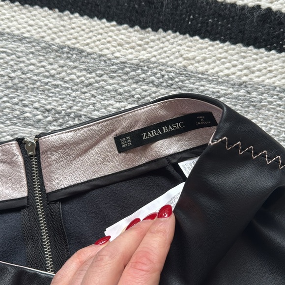 Zara Leather Faux Pencil Skirt w/ Side Stitch Detail - Picture 2 of 3